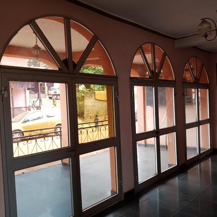 Residence Le Sejour Яунде Экстерьер фото